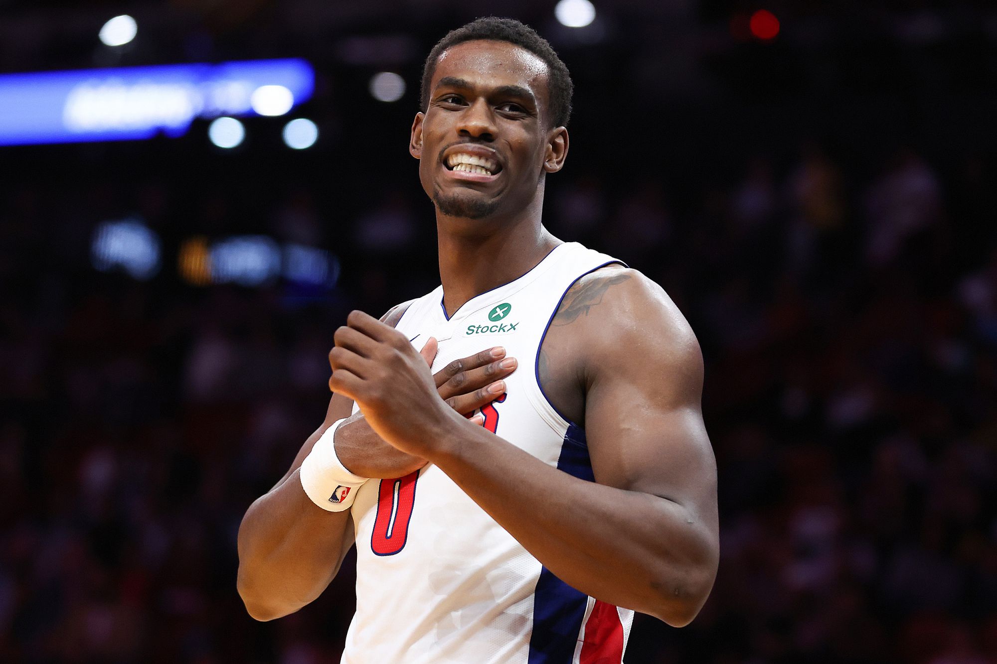 22 वर्षीय ड्यूरेन ने 4 बार 20+20 का स्कोर बनाया, जो पिछले 45 वर्षों में ओ'नील और हॉवर्ड के बाद दूसरे स्थान पर है।