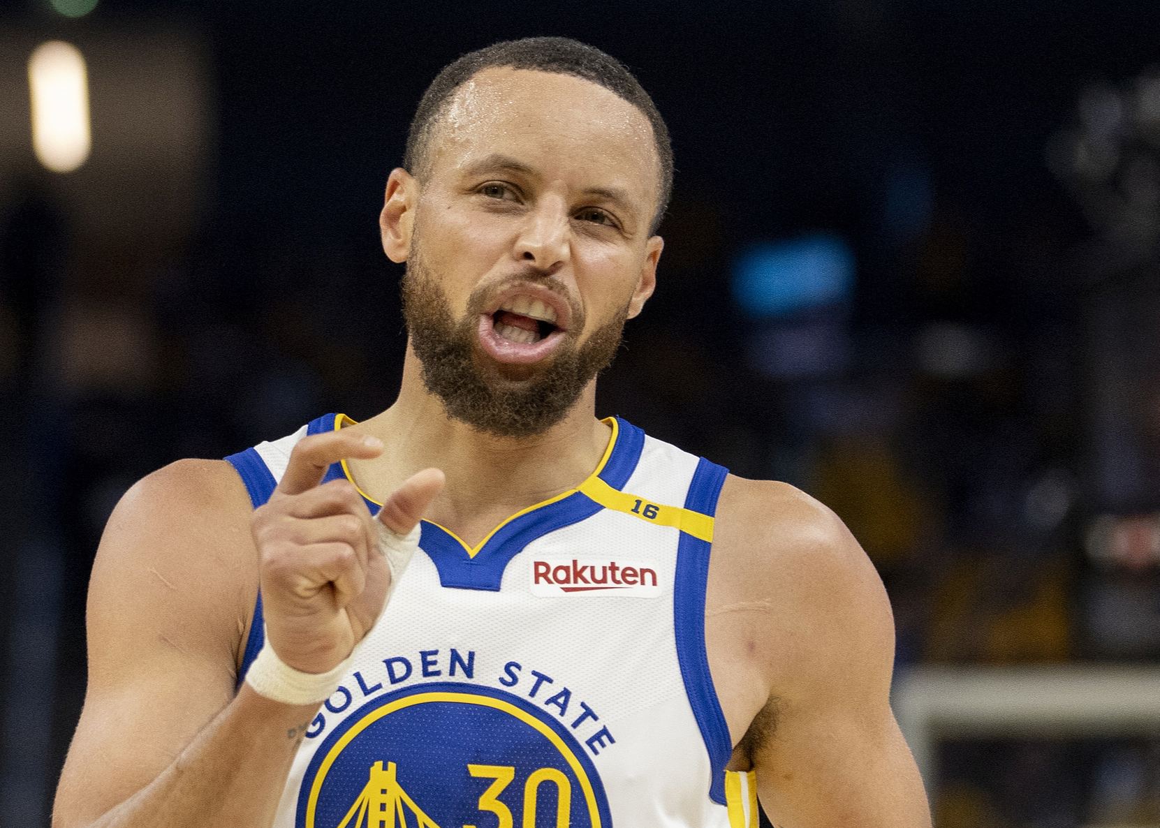 घरेलू टीम एक ड्रैगन है और दूर की टीम एक बग है! वॉरियर्स को इस सीज़न में अब तक घरेलू टीम के रूप में 4 जीत और 0 हार और विदेशी टीम के रूप में 1 जीत और 3 हार मिली है।