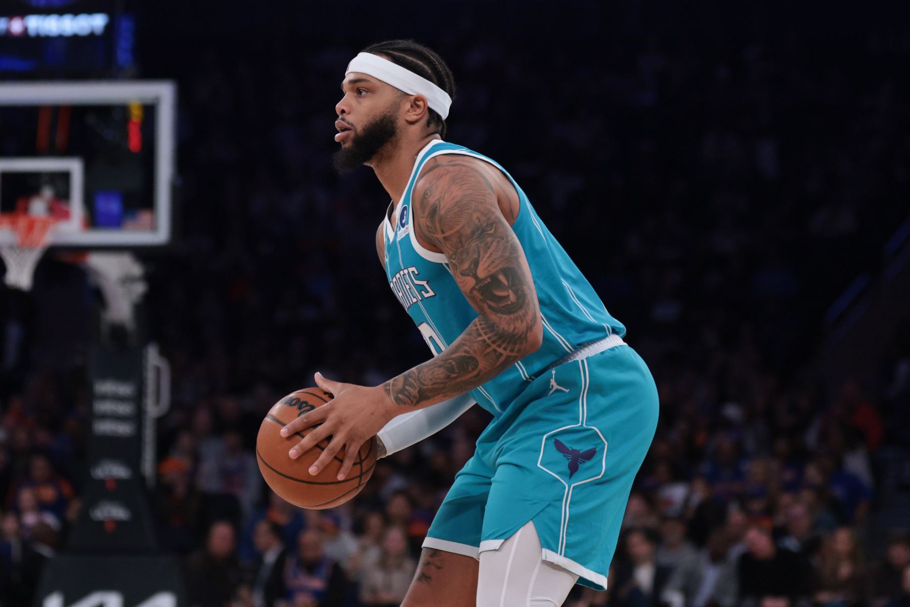 हॉर्नेट्स ने कुल 19 गलतियाँ कीं और कुल 42 उल्लंघन किये।