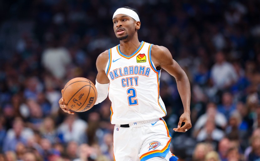 नियमित संचालन! एलेक्जेंडर ने तीन क्वार्टर पूरे किए और +21 के प्लस-माइनस के साथ 33 अंक और 7 सहायता का योगदान दिया।