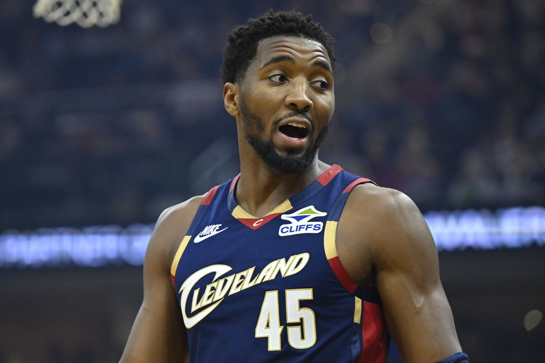 प्रभुत्व उलट! मिशेल ने 21 में से 10 शॉट्स पर 30 अंक बनाए और अंतिम क्वार्टर में 14 अंक बनाए