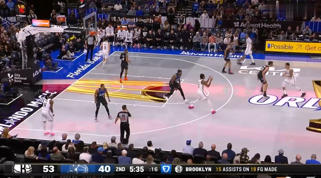 हाफ टाइम में तीन मैजिक खिलाड़ियों ने दोहरे अंक में स्कोर किया और वैगनर जूनियर ने 12 अंक बनाकर टीम को अंक अंतर कम करने में मदद की।