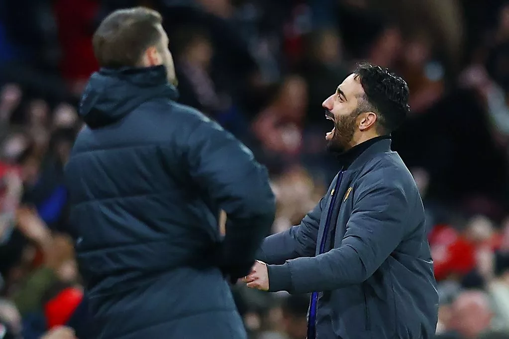 नेविल: एमोरिम के मैनचेस्टर यूनाइटेड की कमान संभालने के बाद से यह सबसे अच्छा और महत्वपूर्ण सप्ताह है