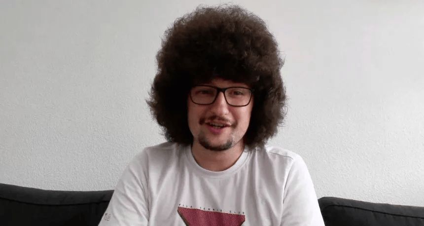 क्या मैं लंबे बाल वाले व्यक्ति को अपना सिर मुंडवाने दे सकता हूँ? मैनचेस्टर यूनाइटेड लगातार 5 जीत के अपने लक्ष्य से सिर्फ 2 जीत दूर है