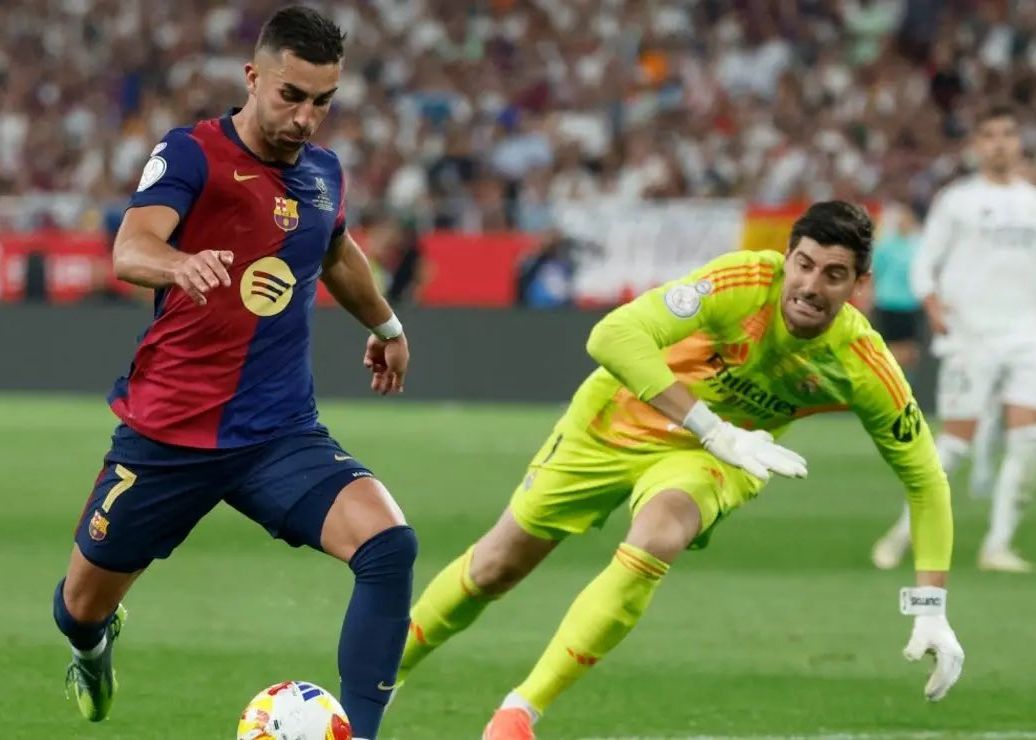 पश्चिमी मीडिया: फ्लिक ने आज के अभ्यास में कोंडे को राइट बैक और फेरान को पांचवें स्थान पर खेलने के लिए कहा