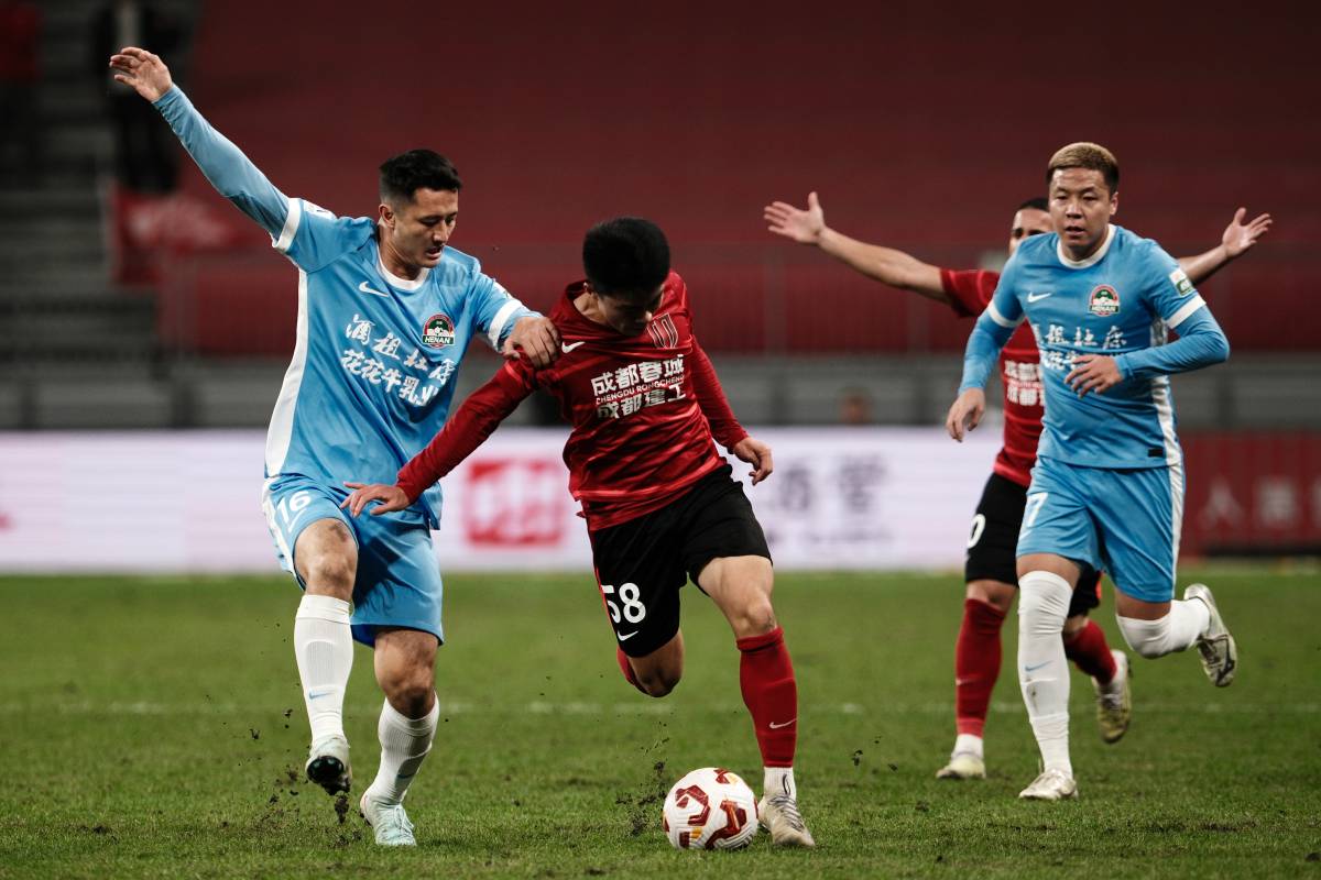 मा डेक्सिंग: चेंगदू चेंगदू में कड़ी मेहनत का मौसम दो गलत निर्णयों से बर्बाद हो गया। स्पष्टीकरण के लिए मैं किससे बात कर सकता हूं?