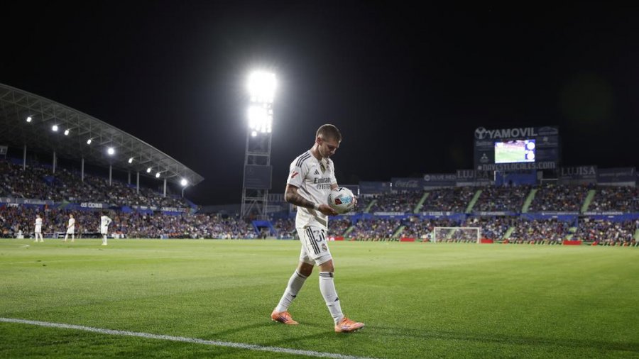 पश्चिमी मीडिया: मस्तानतोनो ने सर्जरी से इनकार कर दिया और रूढ़िवादी उपचार चुना, और उसके स्वास्थ्य में लौटने की तारीख निर्धारित नहीं की जा सकती।