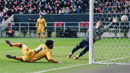 ब्रिस्टल सिटी बनाम वॉल्व्स