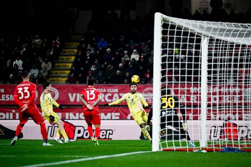 मोंज़ा बनाम जुवेंटस