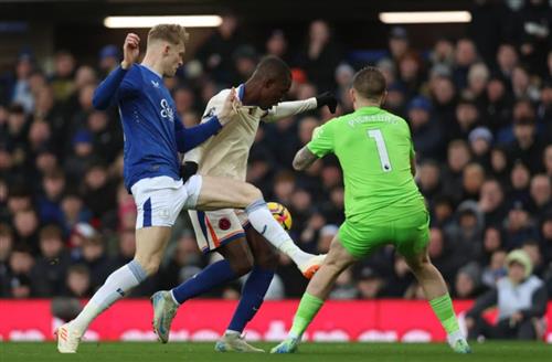 एवर्टन बनाम चेल्सी