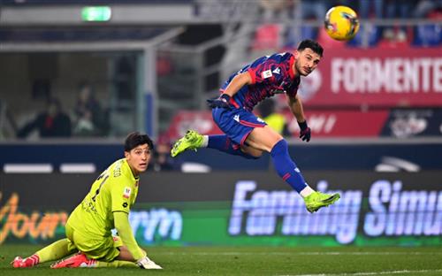 बोलोग्ना बनाम मोंज़ा