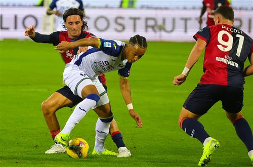 कैग्लियारी बनाम हेलास वेरोना