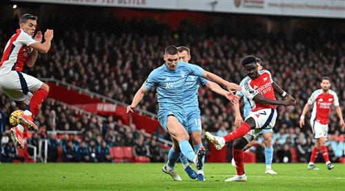 आर्सेनल बनाम नॉटिंघम फ़ॉरेस्ट