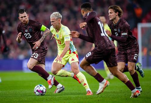 डेनमार्क बनाम स्पेन