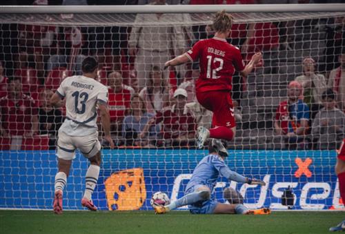 डेनमार्क बनाम स्विट्ज़रलैंड