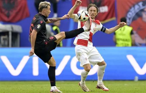 क्रोएशिया बनाम अल्बानिया