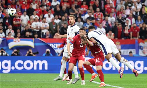 सर्बिया बनाम इंग्लैंड