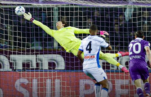 अटलांटा बनाम फियोरेंटीना