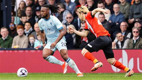 ल्यूटन टाउन बनाम एएफसी बॉर्नमाउथ