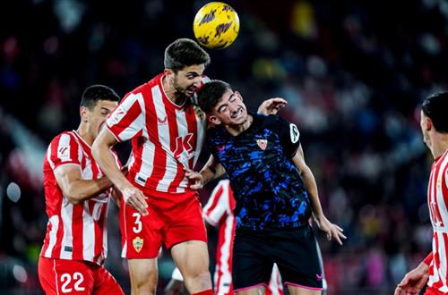 अल्मेरिया बनाम सेविला