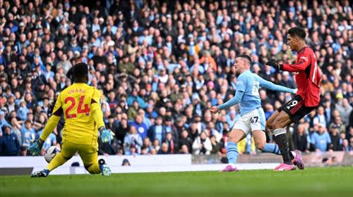 मैनचेस्टर सिटी बनाम मैनचेस्टर यूनाइटेड