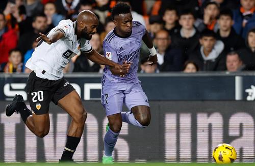 वेलेंसिया बनाम रियल मैड्रिड