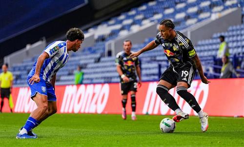 शेफ़ील्ड वेडनसडे बनाम लीड्स यूनाइटेड