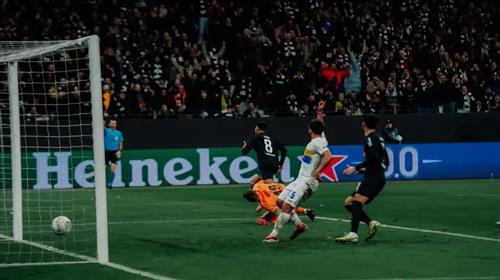 आइंट्राख्ट फ्रैंकफर्ट बनाम सेंट-गिलियस