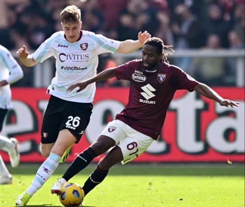 टोरिनो बनाम सालेर्निटाना