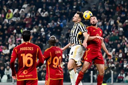 रोमा बनाम क्रेमोनीज़