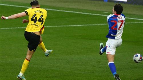 हैरोगेट टाउन बनाम ब्लैकबर्न रोवर्स