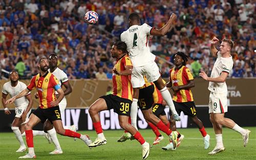 एस्पेरेंस रेसिंग बनाम चेल्सी