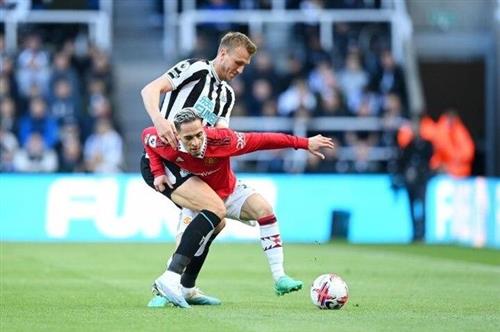 मैनचेस्टर यूनाइटेड बनाम ब्रेंटफ़ोर्ड