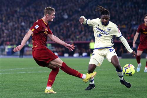 क्रेमोनीज़ बनाम रोमा