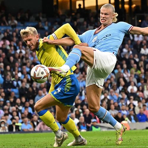 नॉटिंघम बनाम मैनचेस्टर सिटी