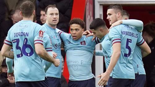 बोर्नमाउथ बनाम बर्नले