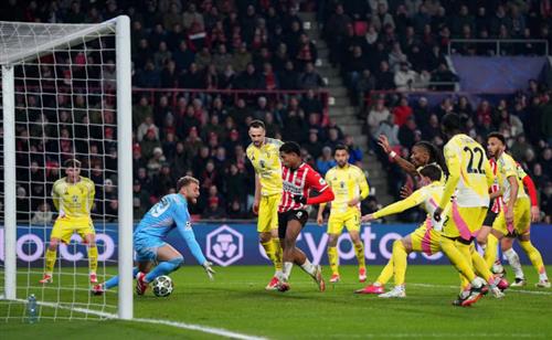 पीएसवी आइंडहोवन बनाम जुवेंटस