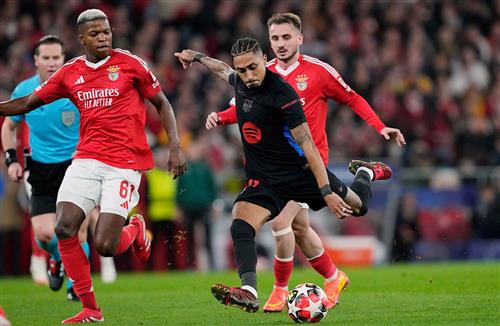 बेनफिका बनाम बार्सिलोना