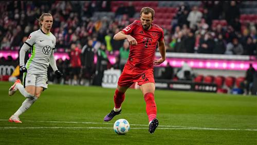 बायर्न म्यूनिख बनाम वोल्फ्सबर्ग