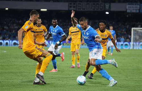 नेपल्स बनाम पीसा