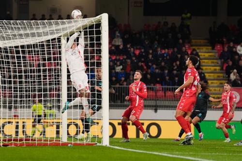 मोंज़ा बनाम लाज़ियो