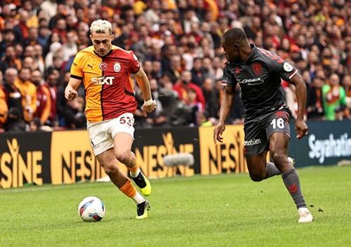 गैलाटसराय बनाम सैमसनस्पोर