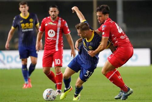 ग्रीस वेरोना बनाम मोंज़ा