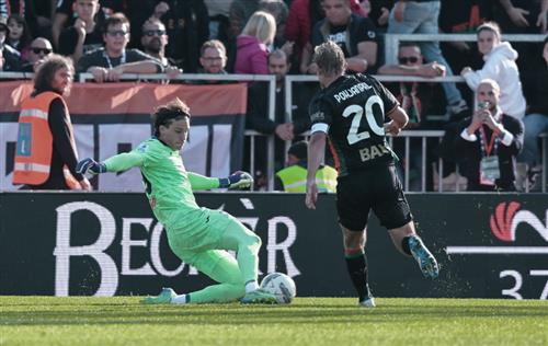 वेनिस बनाम अटलंता