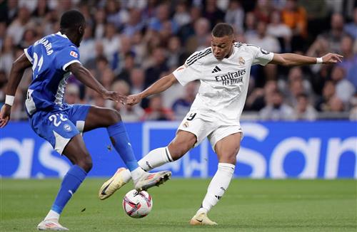 रियल मैड्रिड बनाम अलावेस