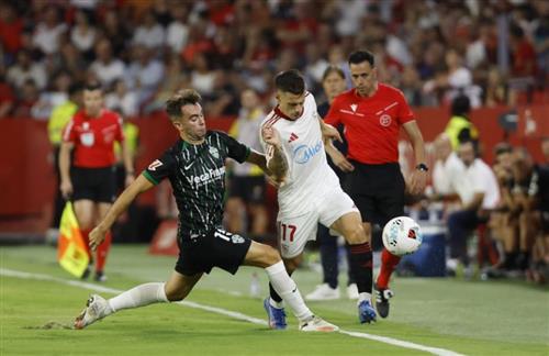 सेविला बनाम एल्चे