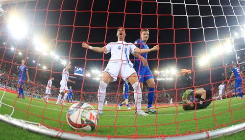 ग्रीस बनाम फ़िनलैंड