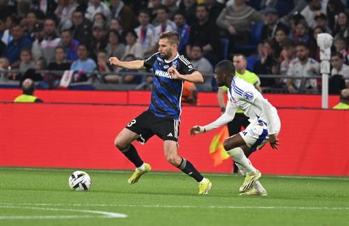 ल्योन बनाम स्ट्रासबर्ग