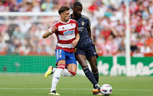 ग्रेनाडा बनाम रियल मैड्रिड