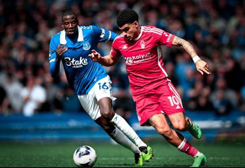 एवर्टन बनाम नॉटिंघम फ़ॉरेस्ट